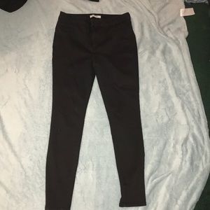 Black skinny jeans